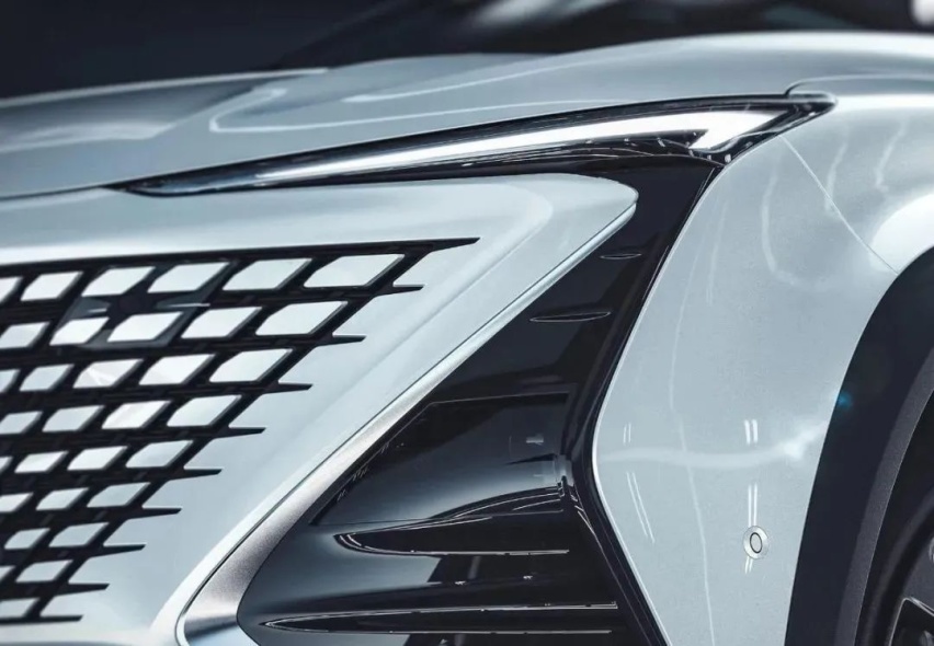 长安又一重磅紧凑型SUV，外观超级概念，十万块能买到吗？