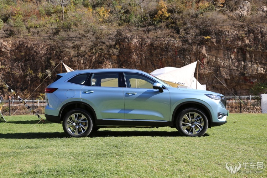 电机随时待命，动态表现提升明显，试驾哈弗第三代H6 PHEV