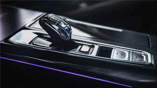国产双雄，魏牌、奇瑞都推出了一台混动SUV