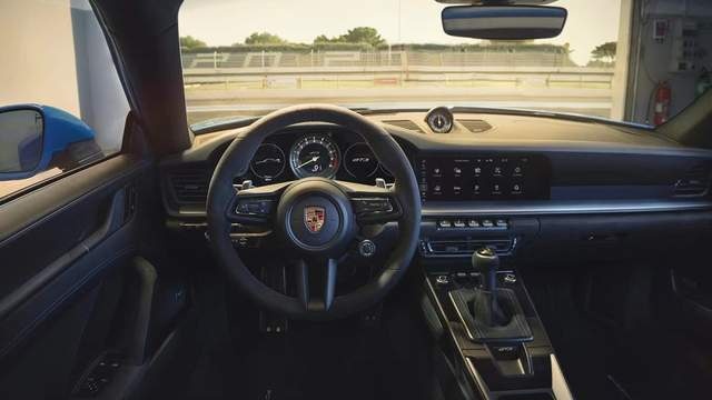 公路上的合法赛车 2022款保时捷911 GT3登场