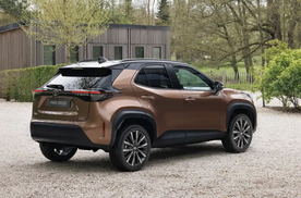 新款丰田Yaris Cross官图，“八字胡”成为过去式