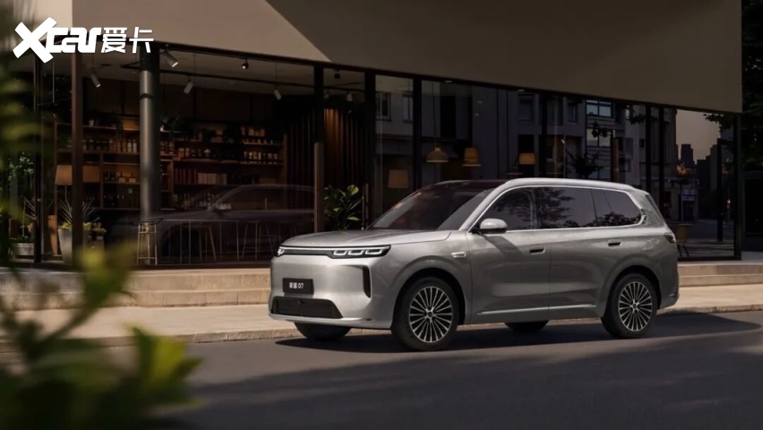 荣威家越07开启预售,13.78万元起,AI汽车来了