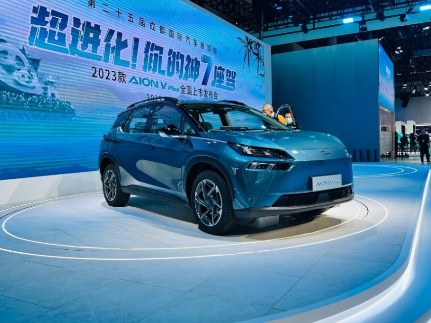 2022成都车展：广汽埃安AION V Plus正式上市