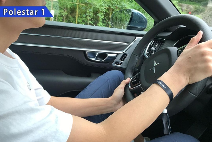 试驾极星Polestar 1！GT轿跑+混合动力能擦出什么火