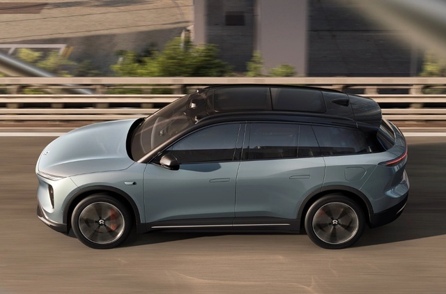 时隔四年半迎来换代，全新蔚来ES6对比Model Y，能添几分胜算？