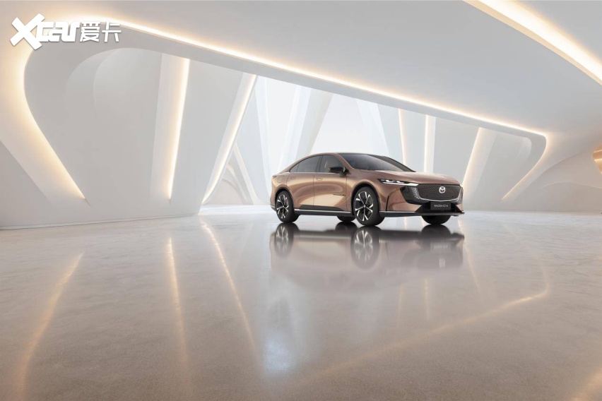 16-20万 循迹倒车哨兵模式 长安马自达MAZDA EZ-6开启预售