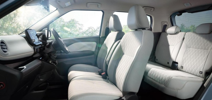 三菱eK X EV，日系微型电动车，带自动泊车，9万元你会选吗？