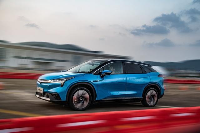 3.9s、650km、L3，Aion LX能证明国产电动车吗