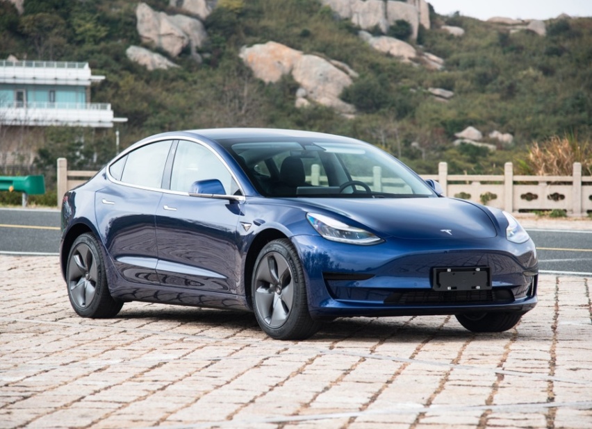 国产版特斯拉Model 3喜提2月新能源销冠，不过有喜也有忧