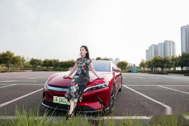 她7年换了3辆车,却始终坚持理性与价值观