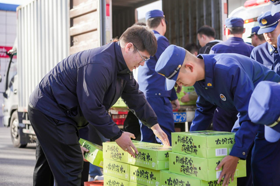 长安汽车华北战区携手太钢汽水慰问城市消防队公益活动圆满落幕