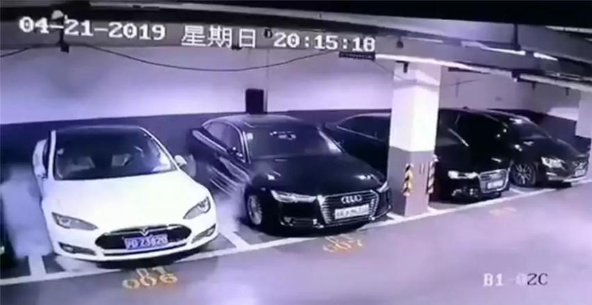电动汽车现在是真火，得降火！