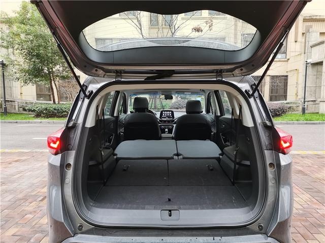 长测雪佛兰沃兰多：坐着像SUV，开着像轿车，用着像MPV