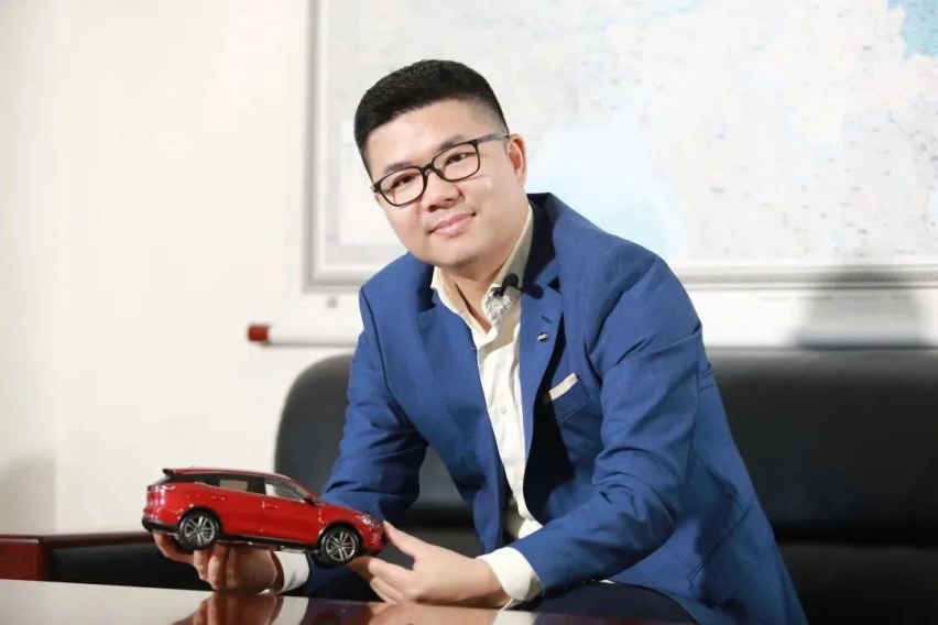 赵长江被捧杀，极氪001不配跟腾势N7比？