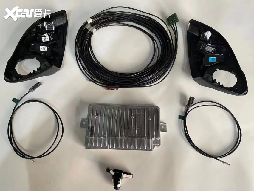 22款奔驰C200升级通风座椅  环视全景360影像 自适应巡航ACC
