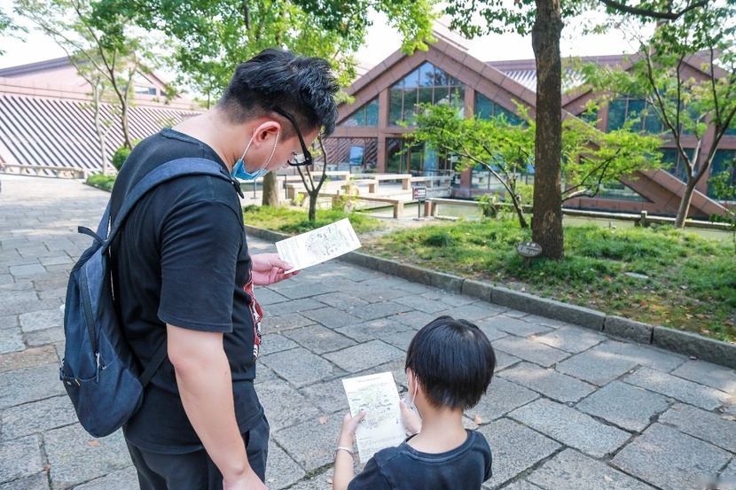 父子上演车轮教育，吉利星瑞助力另类“鸡娃”之旅