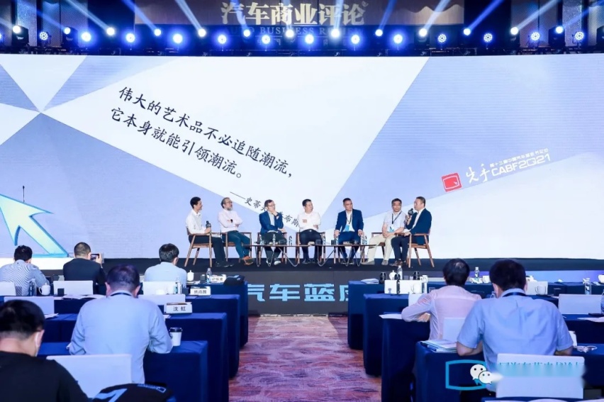 对网约车平台来说,打车人是“羔羊聋子瞎子”还是“韭菜”?
