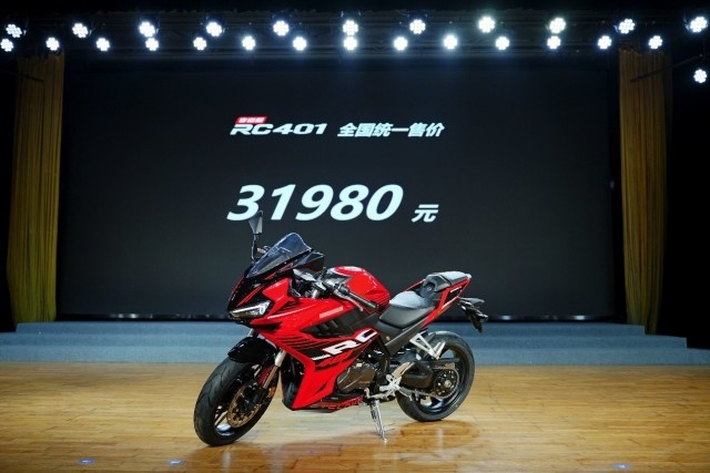 全新运动踏板RT1领衔 涵盖复古巡航和仿赛，赛科龙多车上市