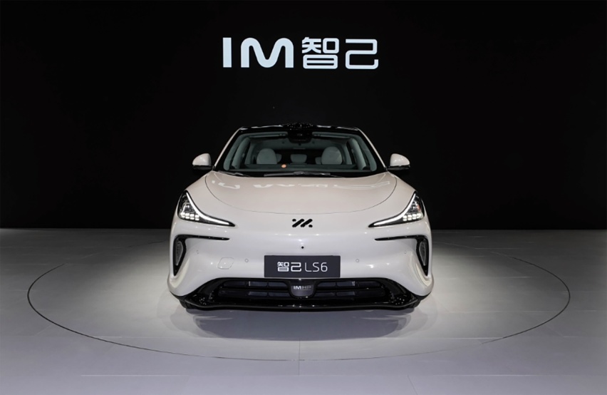 品牌不够硬、产品力来补，智己LS6能与小鹏G6、Model Y一拼