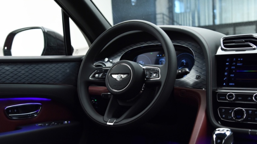 号称500万以内最好的SUV，宾利车主的最后归宿是理想L9？