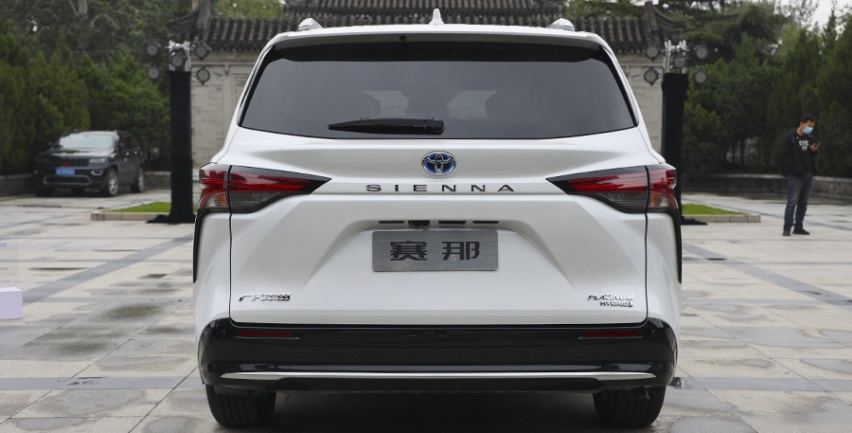 MPV是不是“大”就够了？实拍广汽丰田全新赛那SIENNA