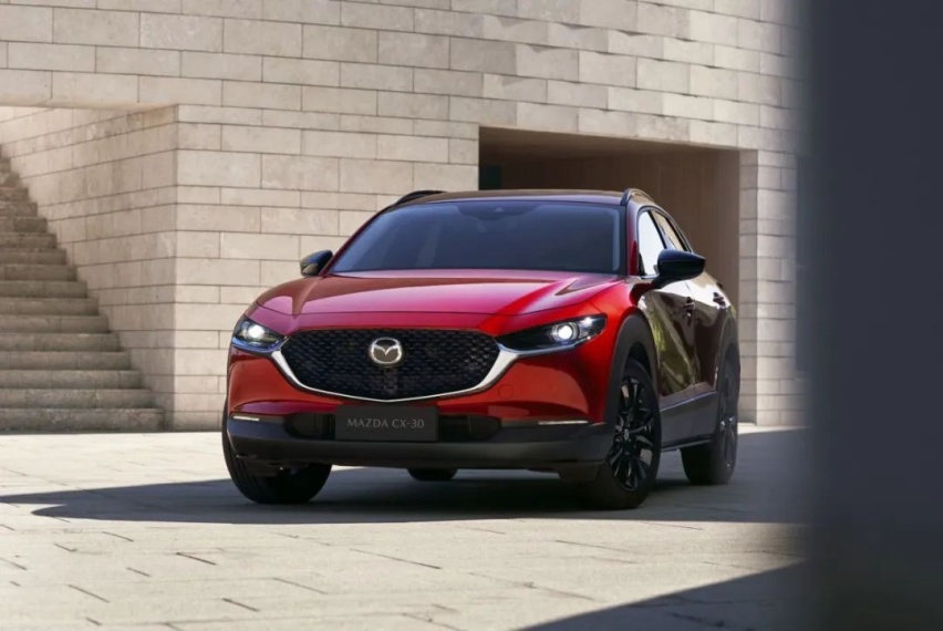 马自达坐不住了！CX-30官降至9万元级，现在抄底么？