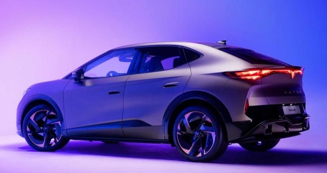 Cupra Tavascan官图发布，定位轿跑SUV