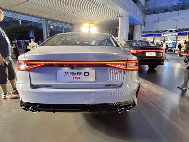 换装2.0T动力，起售12.99万元！艾瑞泽8高能版能否引领风骚？