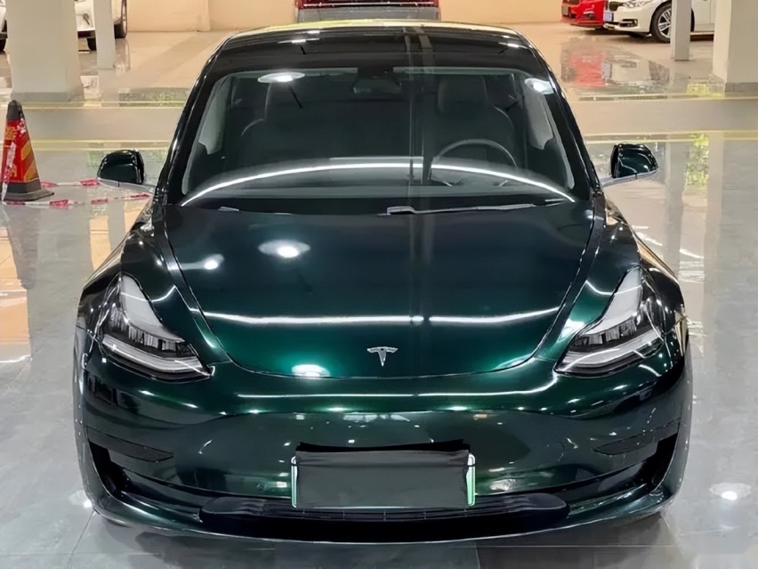更便宜的特斯拉Model 3即将上市 还有更大的中控屏幕