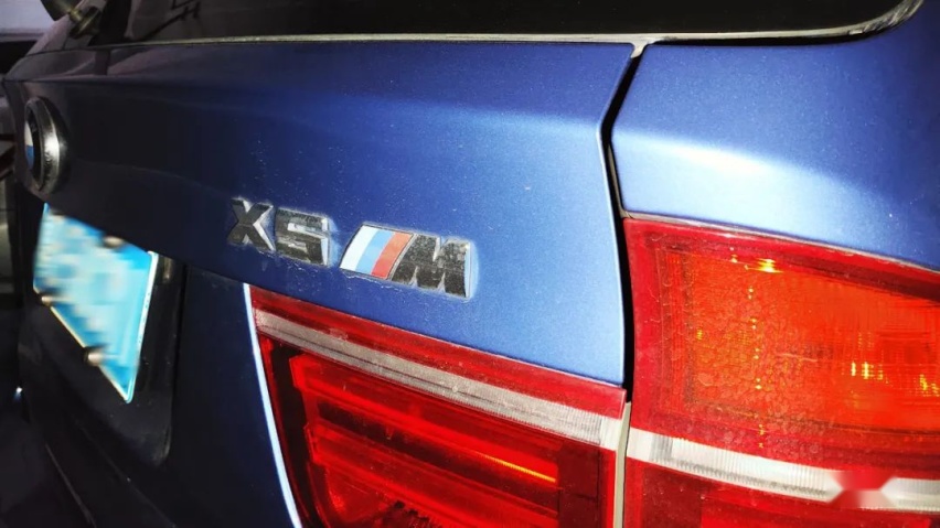 ​V8引擎的二手宝马保养一次要多少钱？答案是0元，因为...
