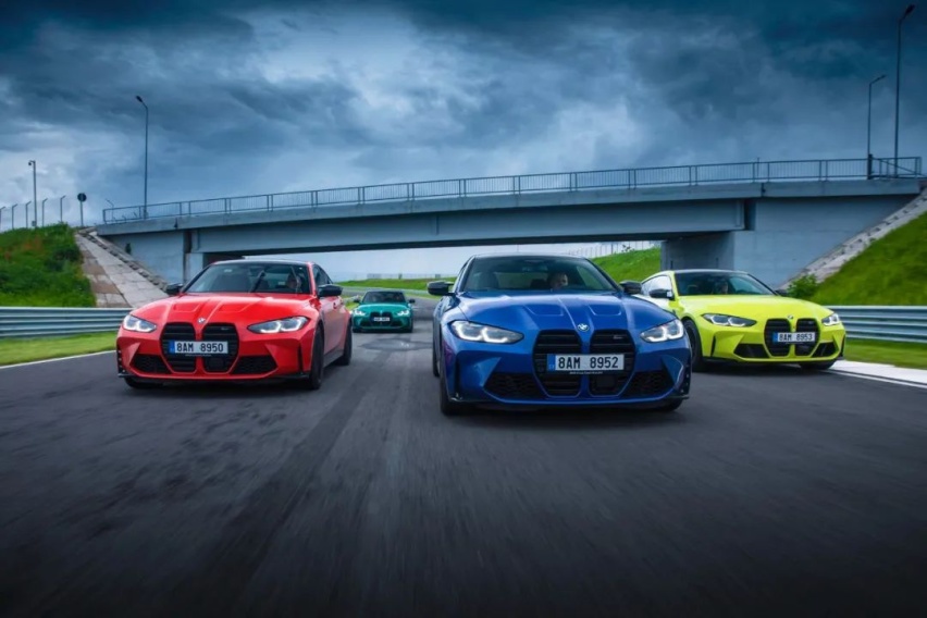 2023款M3/M4正式上市，全系价格上调1.4万，M3标配iD8系统