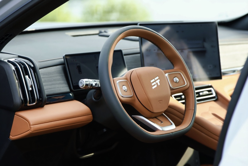 ;ɽL7 PLUSС܇xؘͥ{w