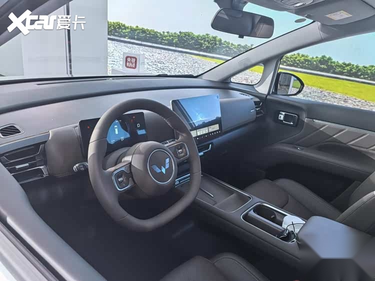 置换补贴价7.10万起！五菱星光730正式上市，三种动力系统