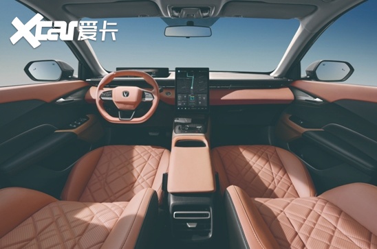 究竟是“天翻地覆”还是“换壳上市”？第三代长安逸动“葫芦里究竟卖的什么