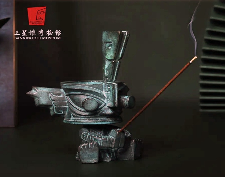 联合网红三星堆博物馆，长安CS55PLUS想表达什么