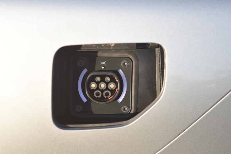动力续航上能与特斯拉Model 3比肩的车型——小鹏P7