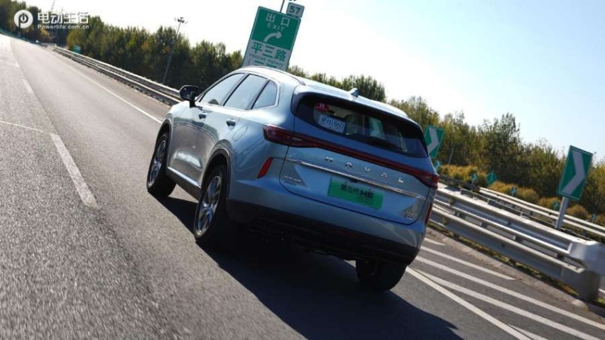“国民SUV”晋级之作 试驾第三代哈弗H6 DHT-PHEV