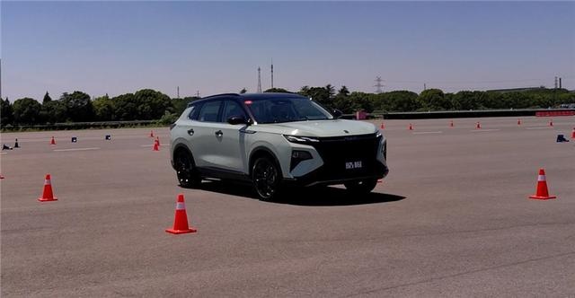 试驾皓极混动，13万级混动SUV，动力超2.0T，比CR-V混动强？