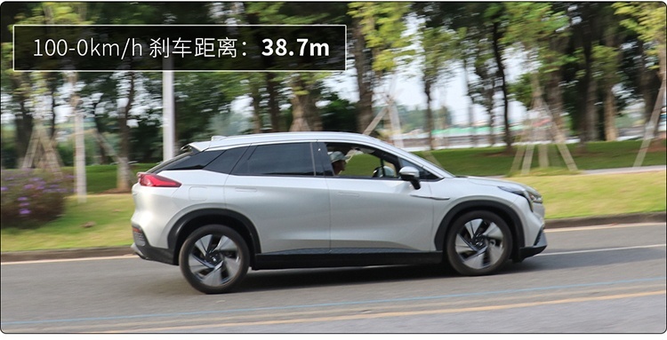 全新设计性能彪悍！这台新鲜出炉的SUV，实测有惊喜！