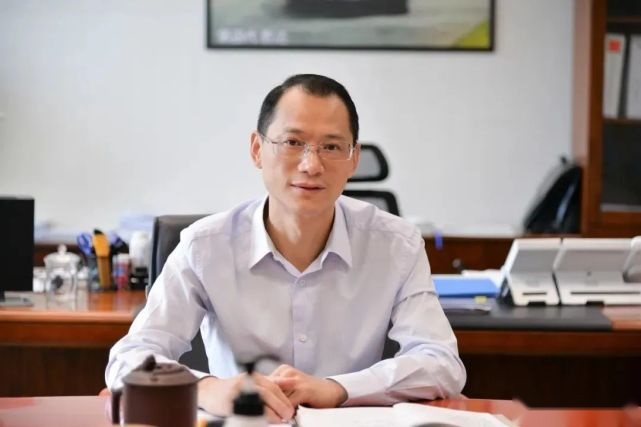 李峰坐冷板凳向东平有离意，现代汽车在华没有时间争权夺利