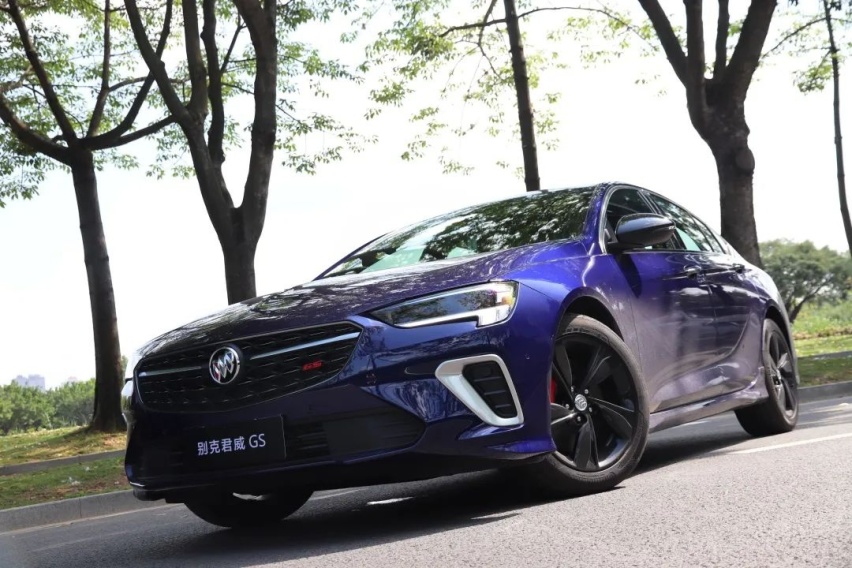 新款君威GS：依旧是健步如飞的精神小伙，你爱了吗？