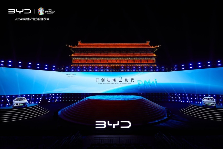 油耗2字头，B级车空间，9.98万起的比亚迪秦L又给友商出难题