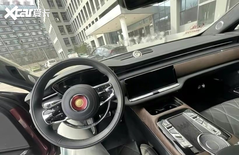 一汽红旗新车型谍照曝光:或为红旗l5平替版-爱卡汽车爱咖号