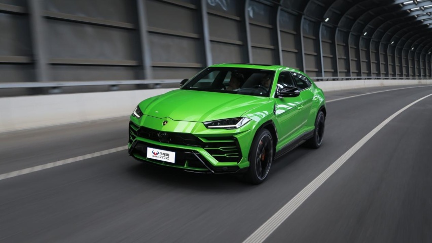 内燃机拥趸的Dream Car 试驾兰博基尼Urus