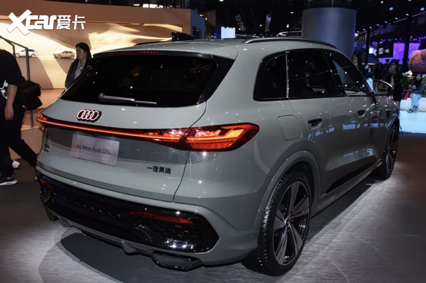全新奥迪Q5L预售31.3万起，华为乾崑智驾加持，买吗？