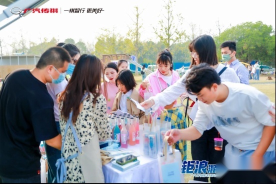 跑得够快，省得痛快！影豹混动版12.8万元起上市，颠覆对混动的认知