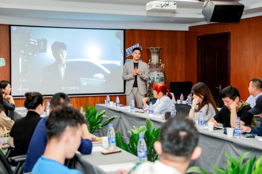 上汽大众威然2024款上市中南媒体试驾会完美收官
