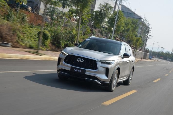 代言人“翻车”,预售“天价”,QX60还能叫板BBA吗?