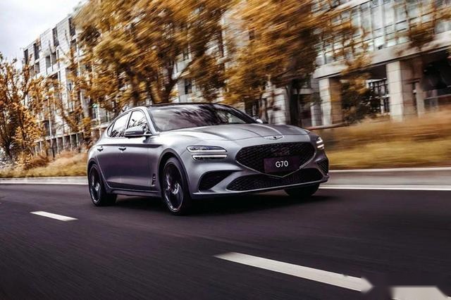 30万买不一样的中级轿车？车市清流、潜力股，看这几款够了！