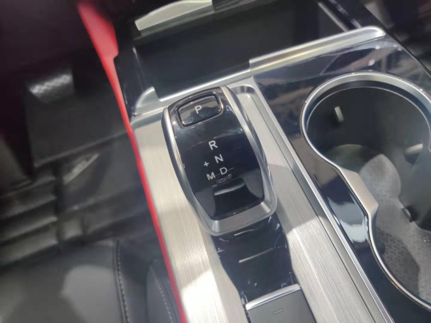 不到10万元的奇瑞全新轿车！这下奇瑞能压过吉利？